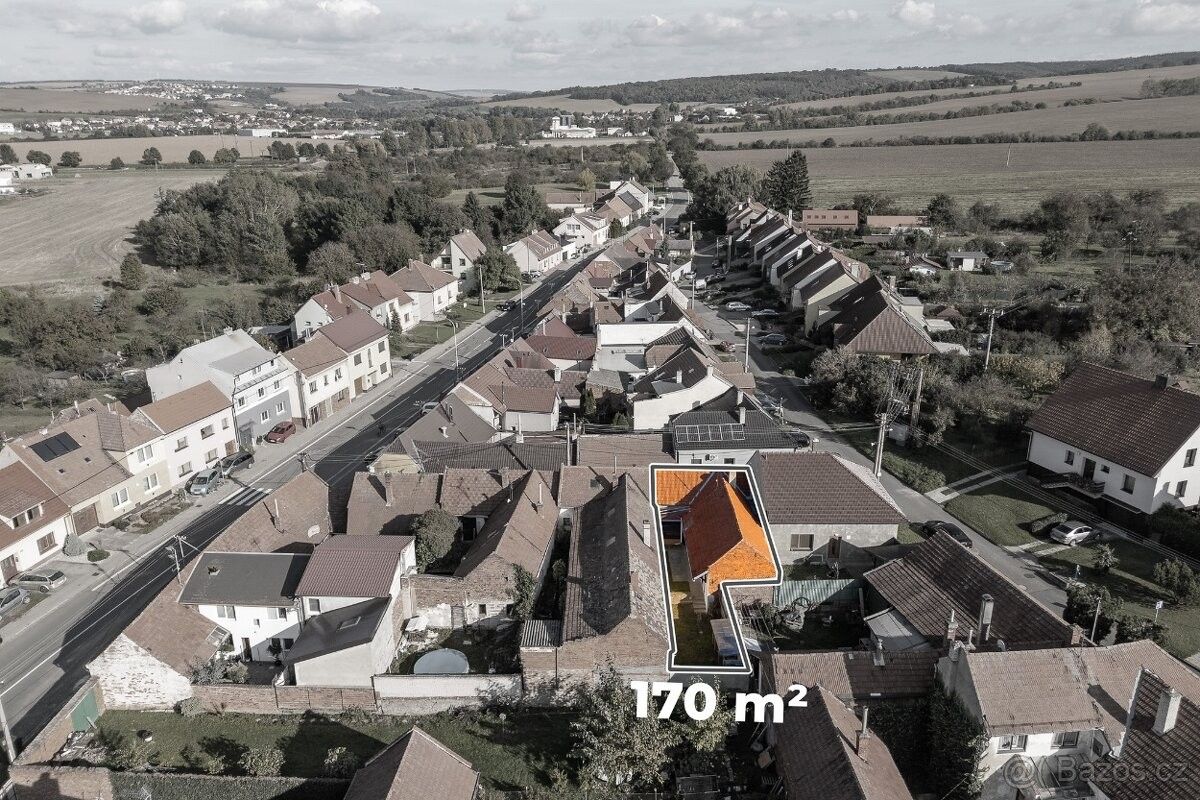 Rodinné domy, Kunovice, 686 04