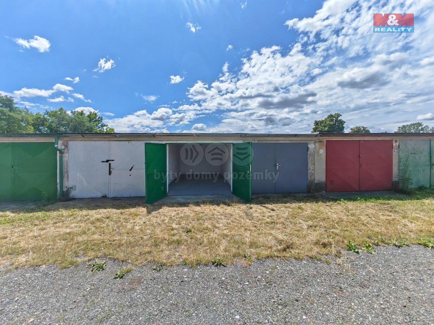 Prodej ostatní - Slezské Předměstí, Hradec Králové, 18 m²