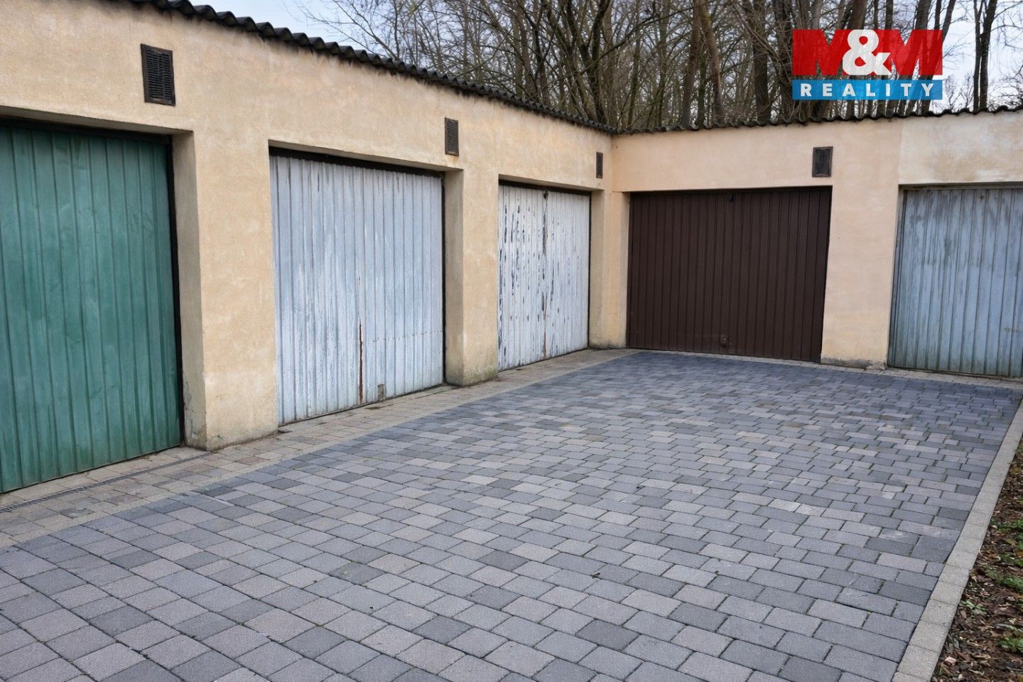 Ostatní, Praha – pohled 3