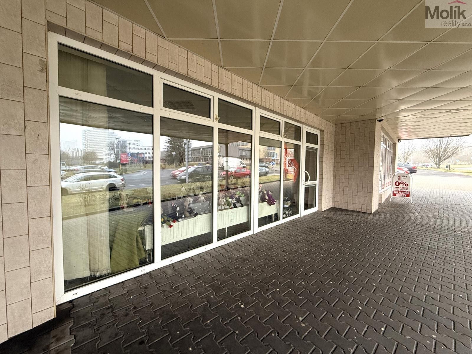 Obchodní prostory, Moskevská, Most, 41 m²