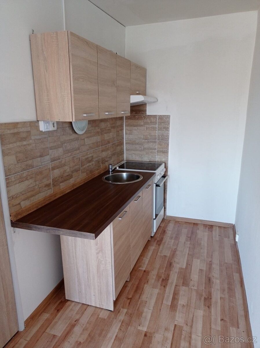 Byty, Ústí nad Labem, 400 07