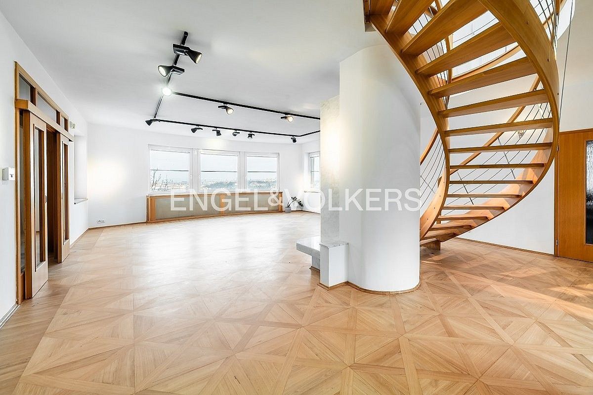 Pronájem rodinný dům - Praha - Smíchov, okres Praha 5, Hlavní město Praha, 801 m² - 5