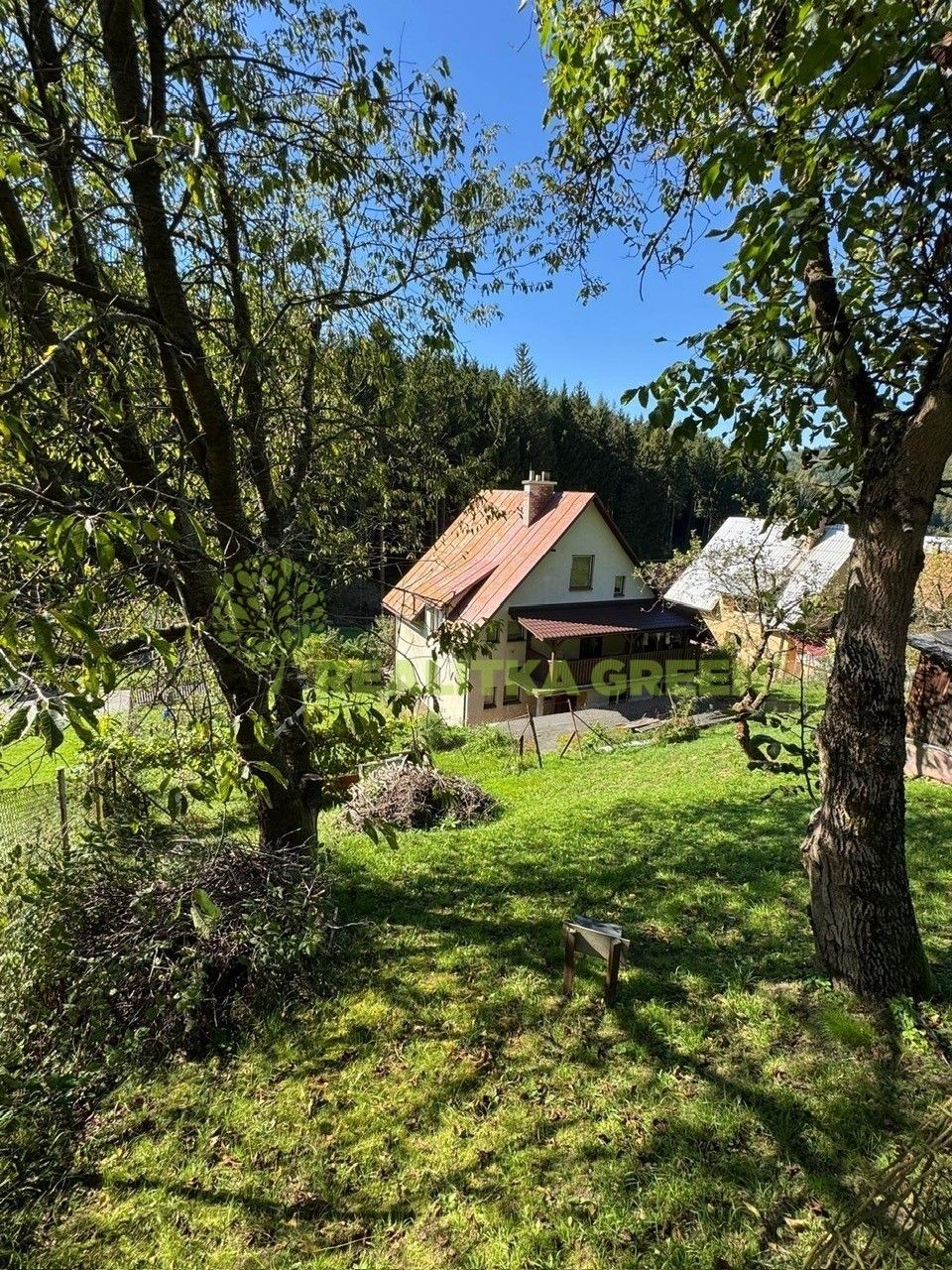Prodej rodinný dům - Dlúhé, Vsetín, 200 m² - 5