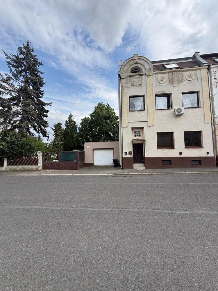 Rodinný dům, 280 m²