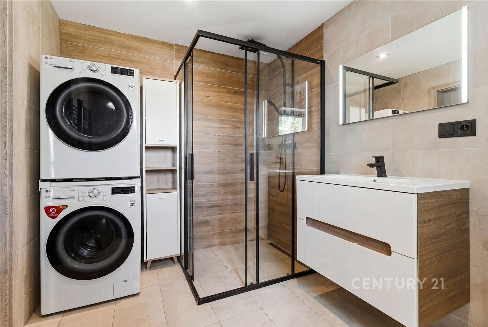 Rodinné domy, 5. května 784, Nové Město pod Smrkem, 90 m² - 2