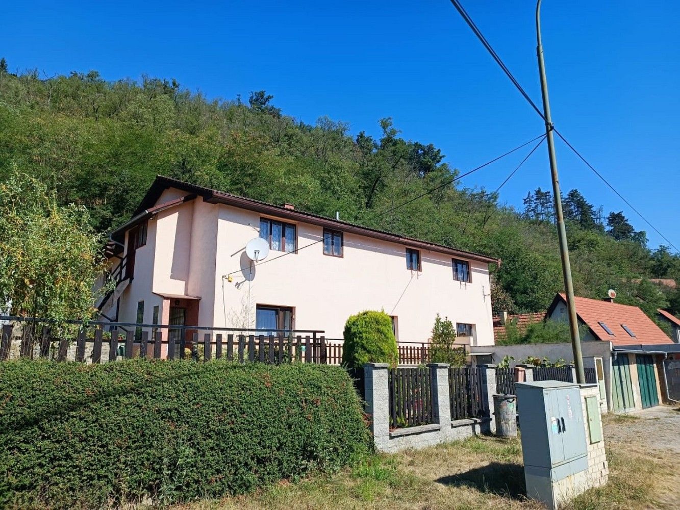 Rodinné domy, Davle, okres Praha-západ, Středočeský kraj, 280 m² - 1