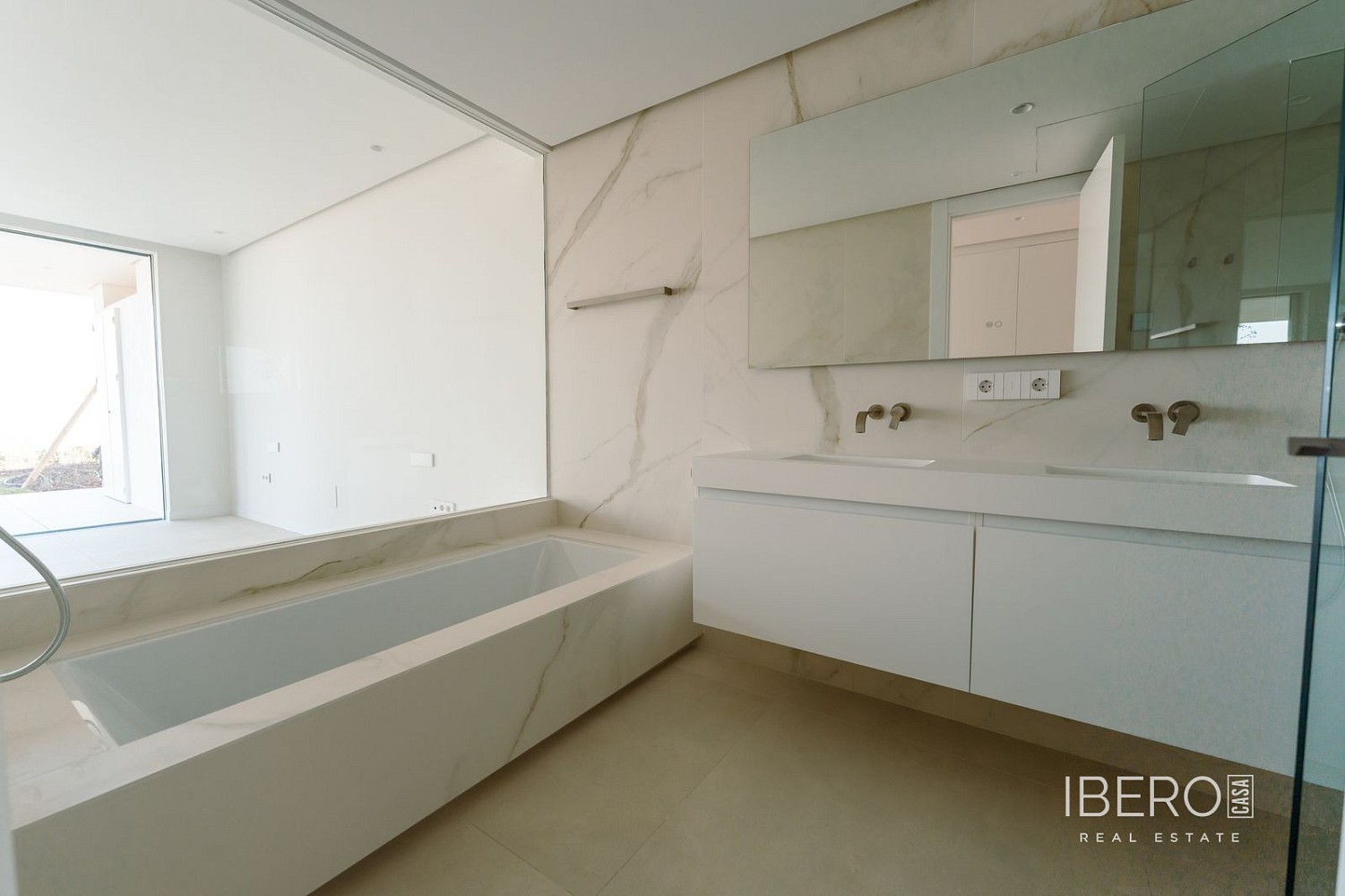 Prodej byt 4+kk - Ojén, Španělsko, 177 m² - 5