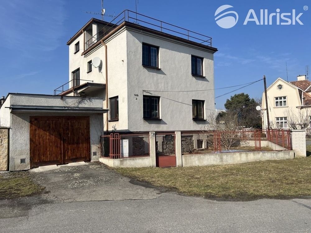 Vila, 345 m²