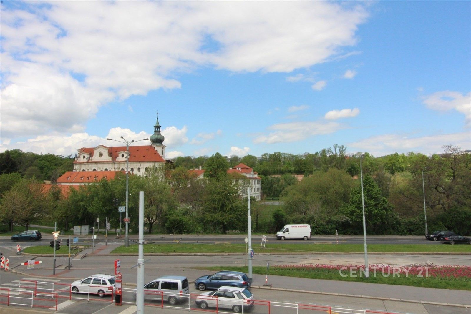 Pronájem kancelář - Bělohorská 186, Praha Břevnov, 38 m² - 2
