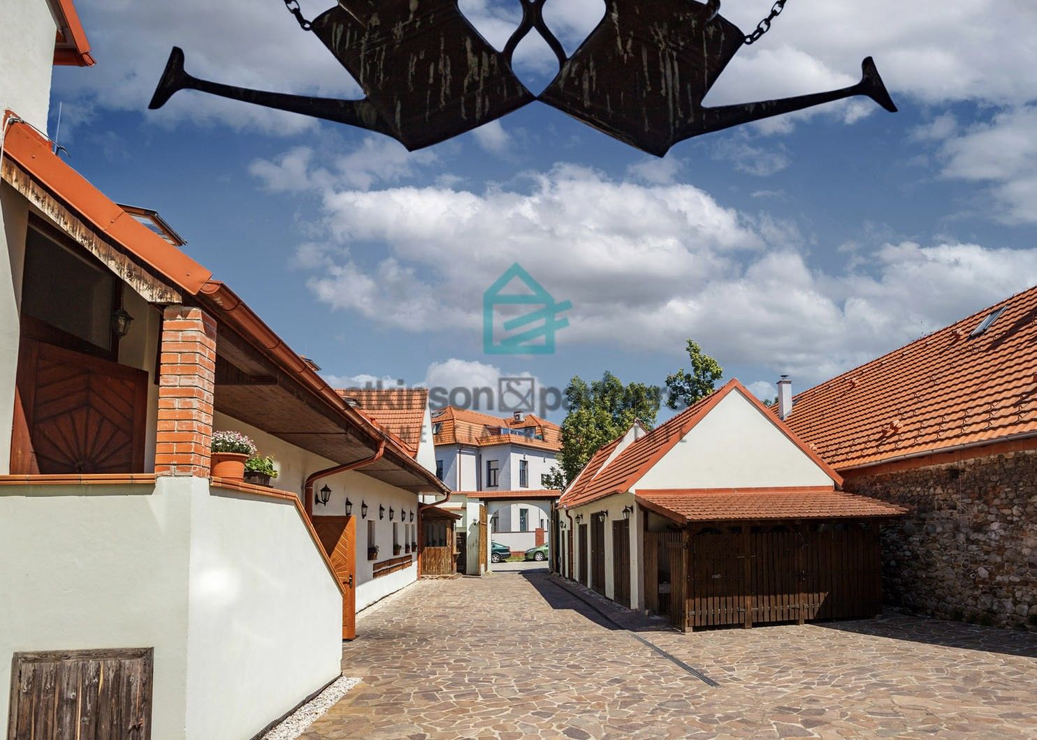 Zemědělská usedlost · 450 m² · nám. Bratří Čapků 1265, České Budějovice 7 - 3