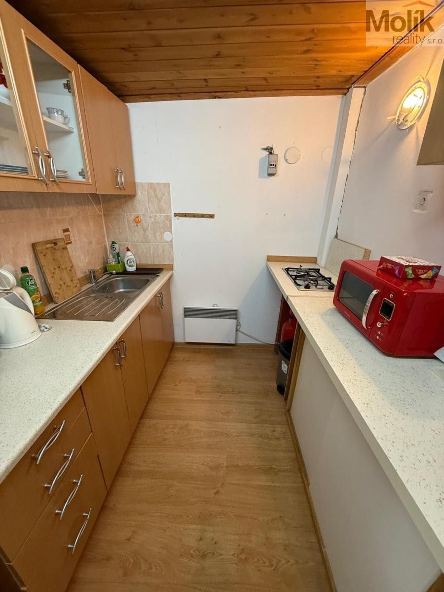 Prodej chata - Levousy, Křesín, 80 m²