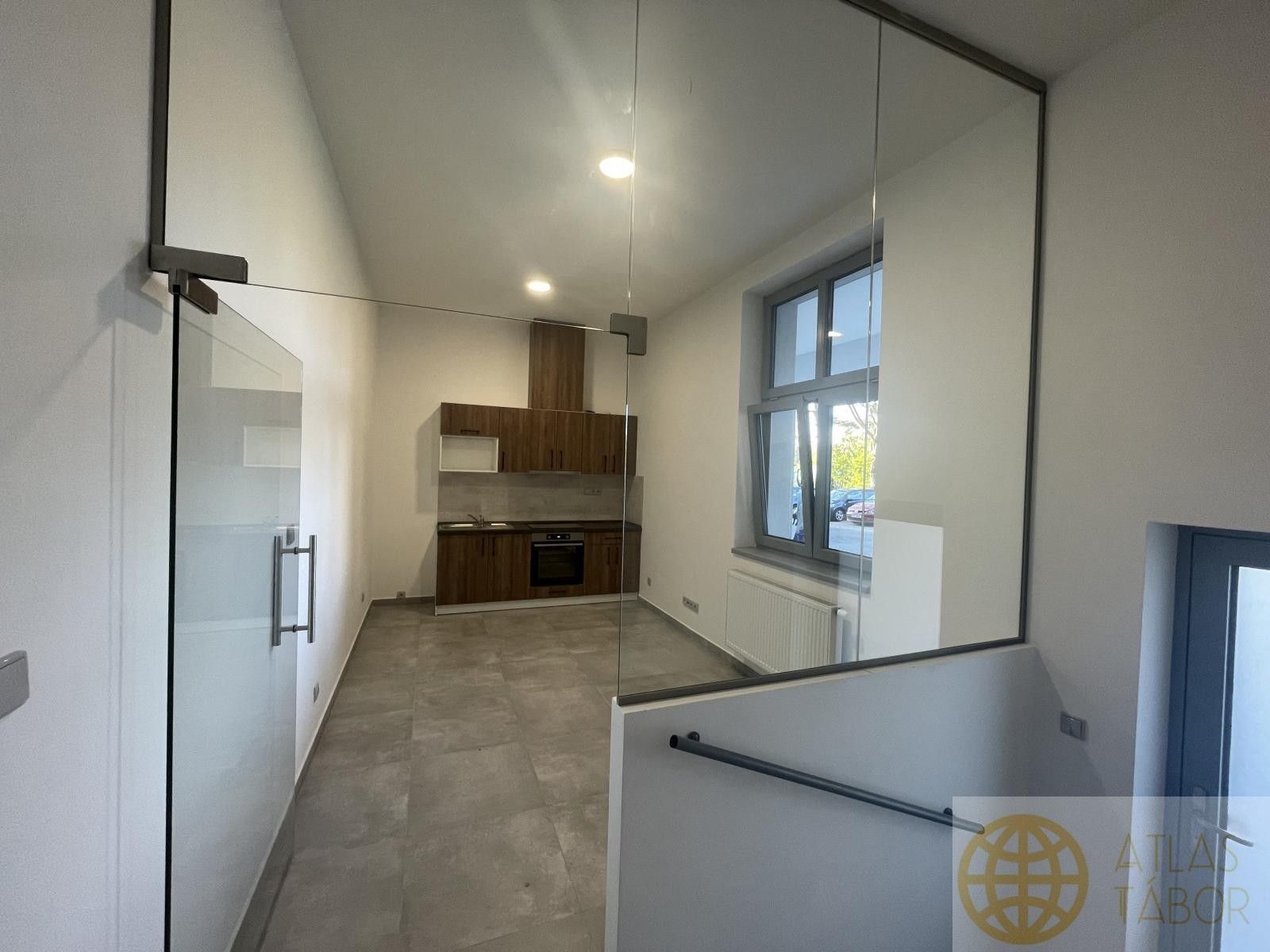 1+kk, Kpt. Jaroše, Tábor, 23 m² - 1