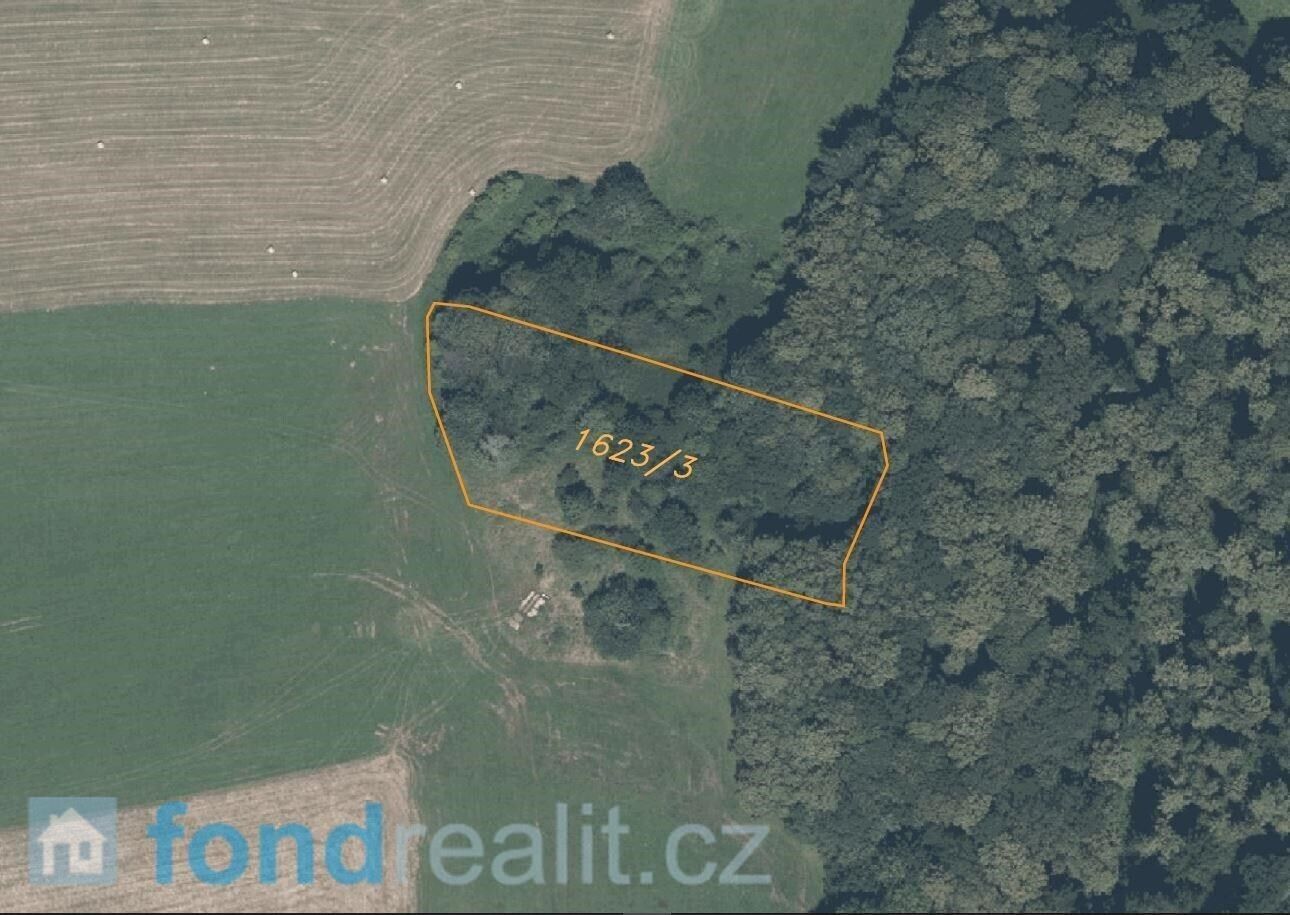 Prodej pozemek - Nový Jičín Žilina, 6 670 m² - 5
