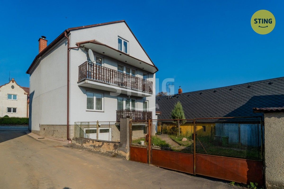 Rodinné domy, Úzká, Velké Heraltice, 347 m² - 1
