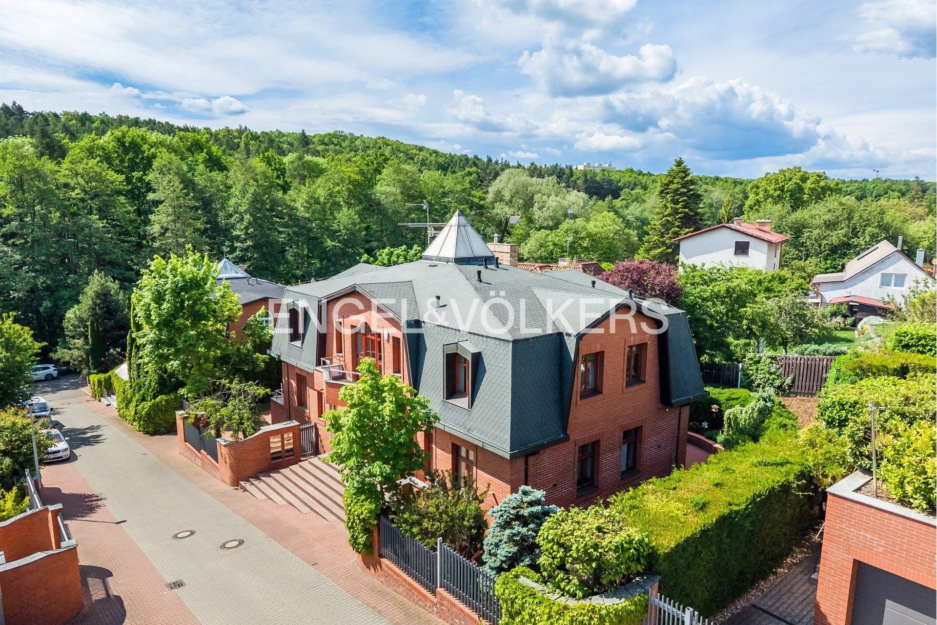 Vila · 385 m² · Elišky Junkové 1439, Praha Hostivař - 3