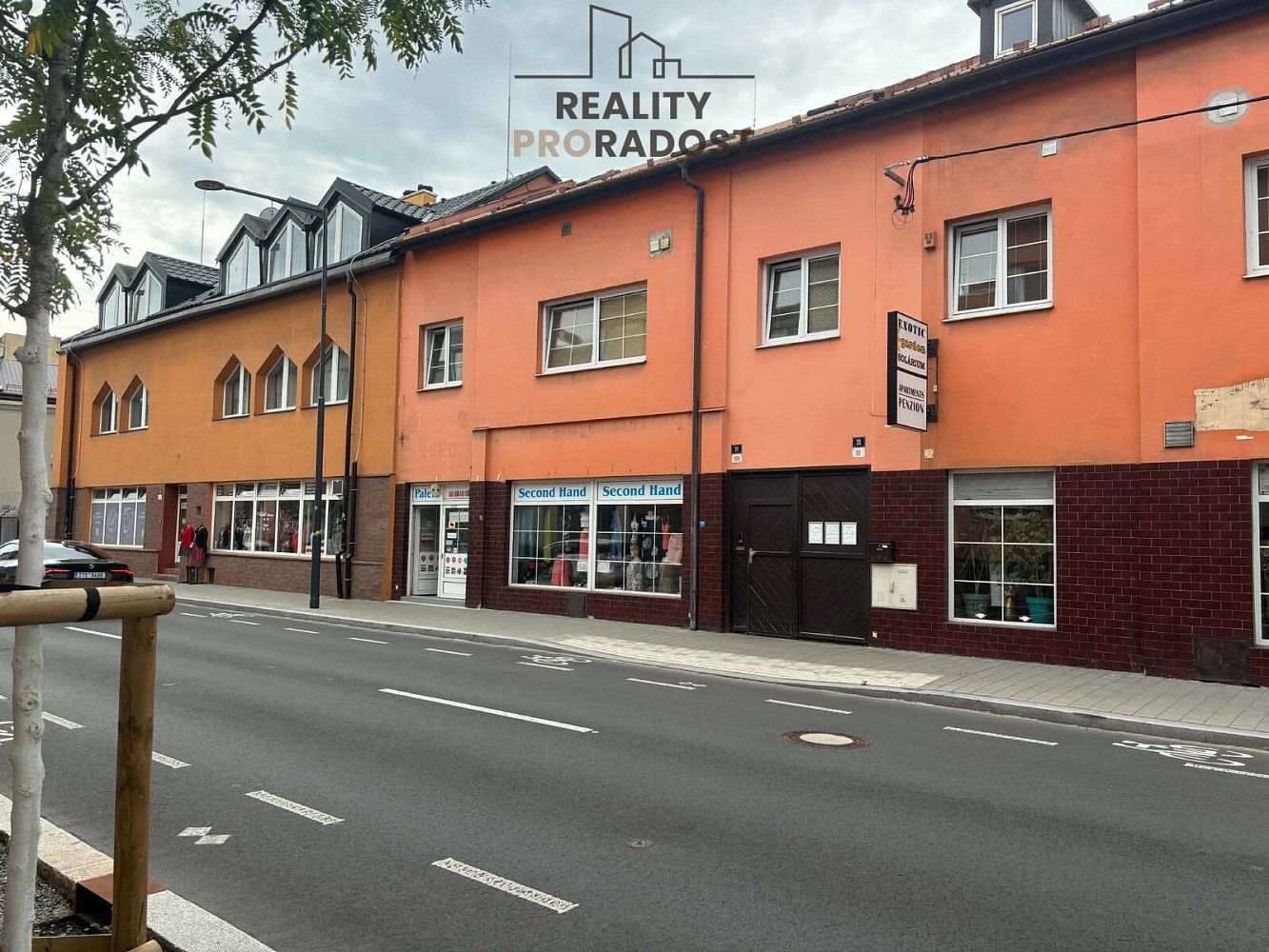 Obchodní prostory, 66 m²