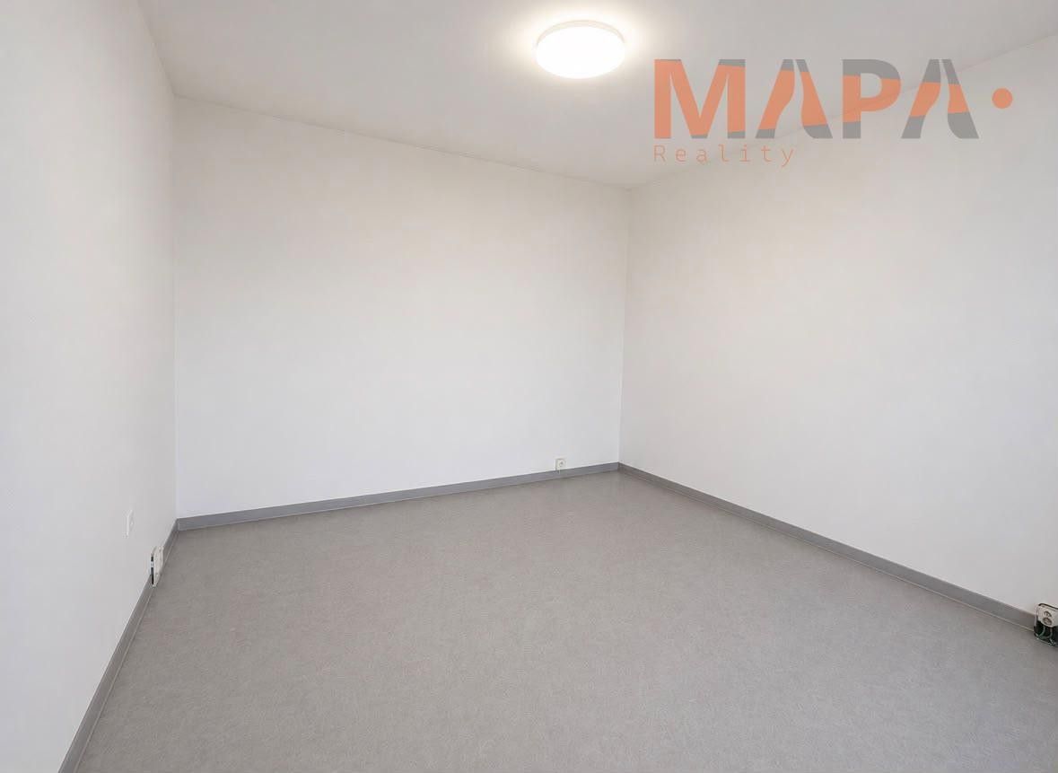 Byt 1+1 · 33 m² · Stavbařská  , Chomutov - 3
