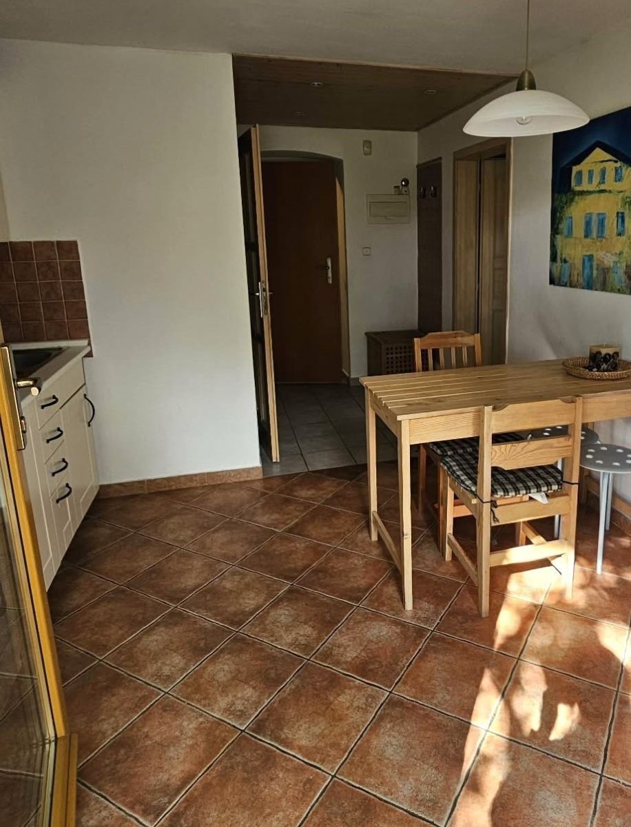 Byt 1+1 · 32 m² · Na Výšině, Karlovy Vary - Bohatice, Karlovarský kraj - 3