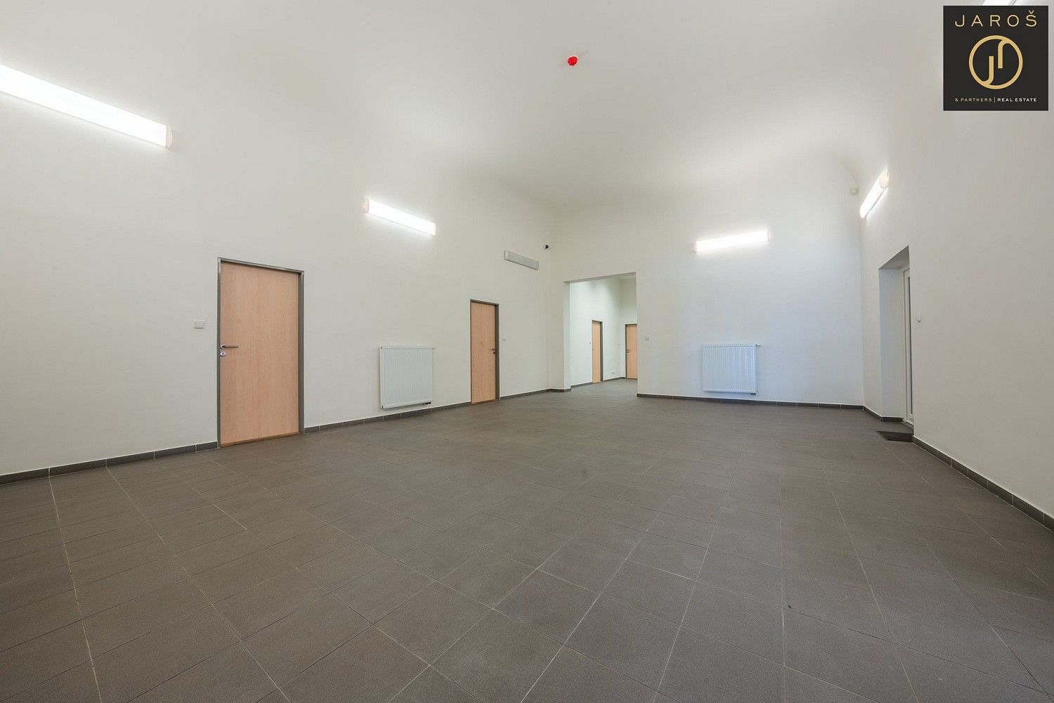 Kancelář · 851 m² · Kladno, Středočeský kraj - 4