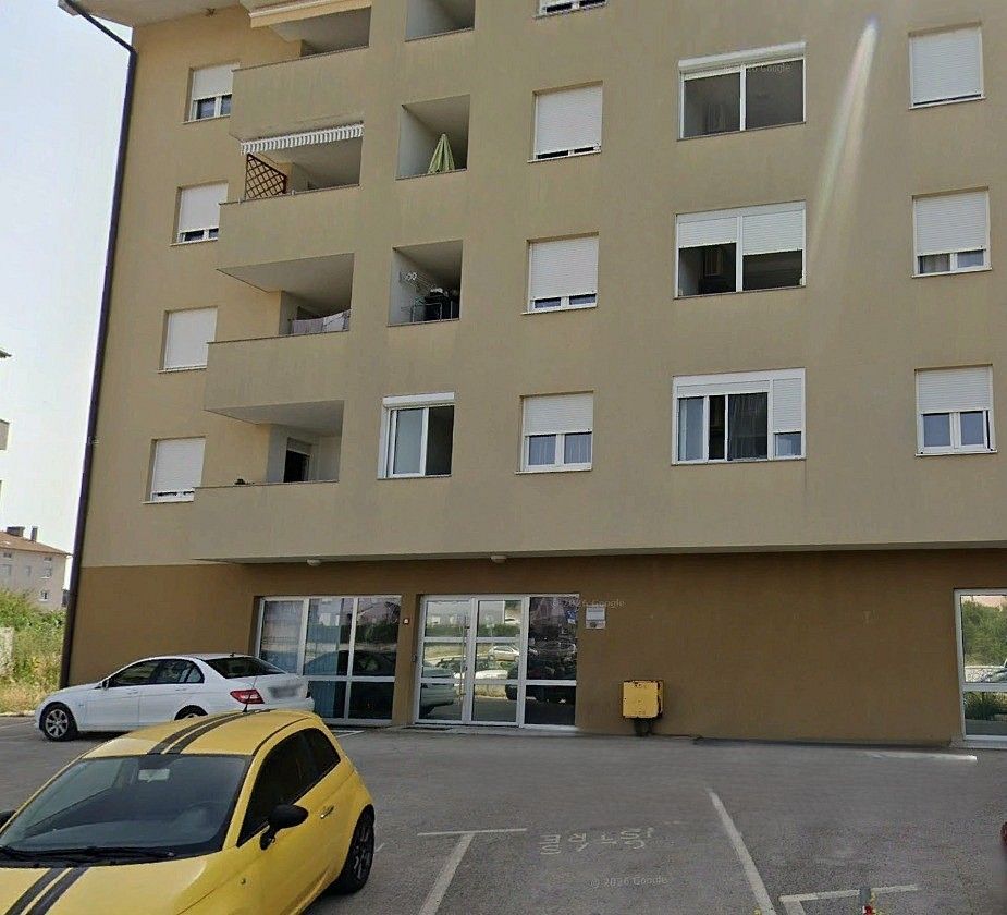 Komerční nemovitost · 129 m² · Pula, HR - 4