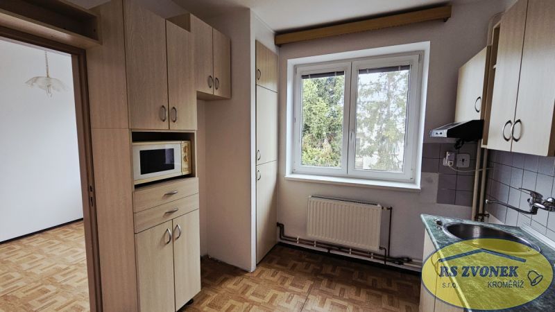 3+1, Farská, Zdounky, 79 m²
