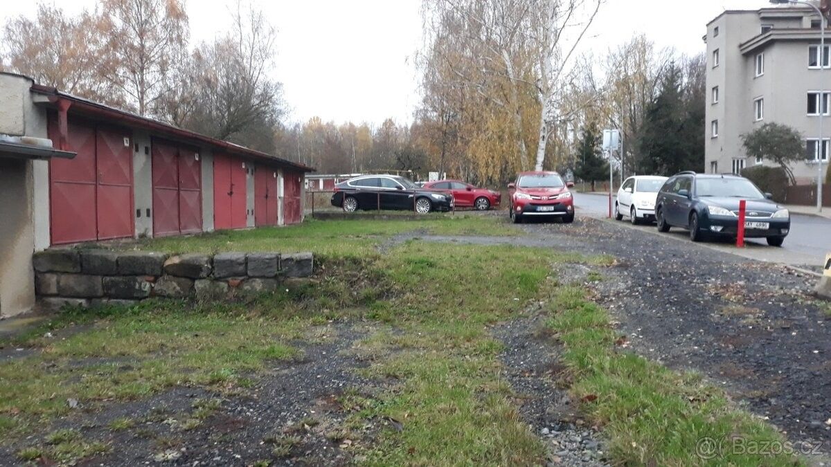 Garáže, Česká Lípa, 470 01