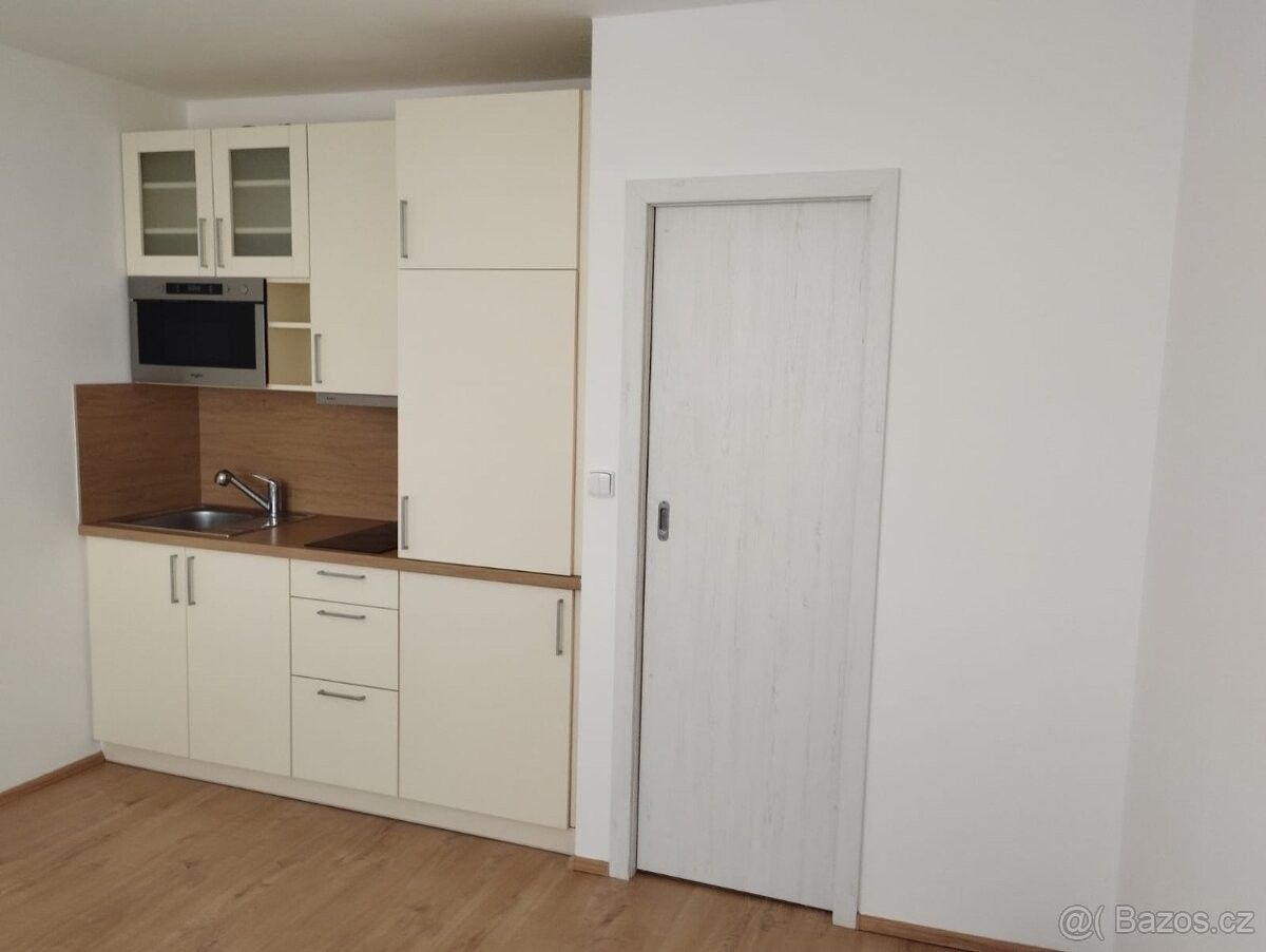 Byty, Chomutov, 430 01