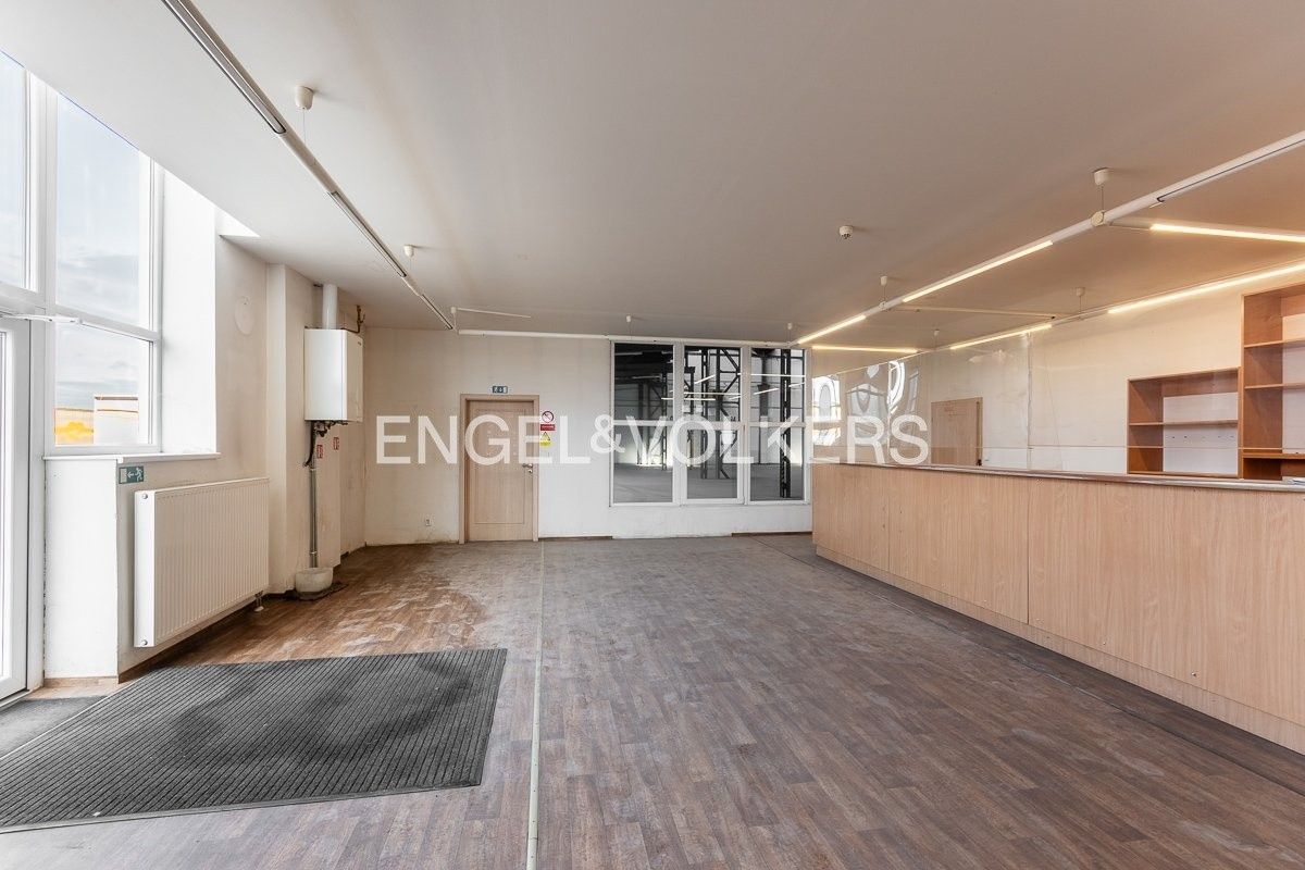 Sklad · 2 735 m² · Domažlická 1179, Plzeň Skvrňany - 3