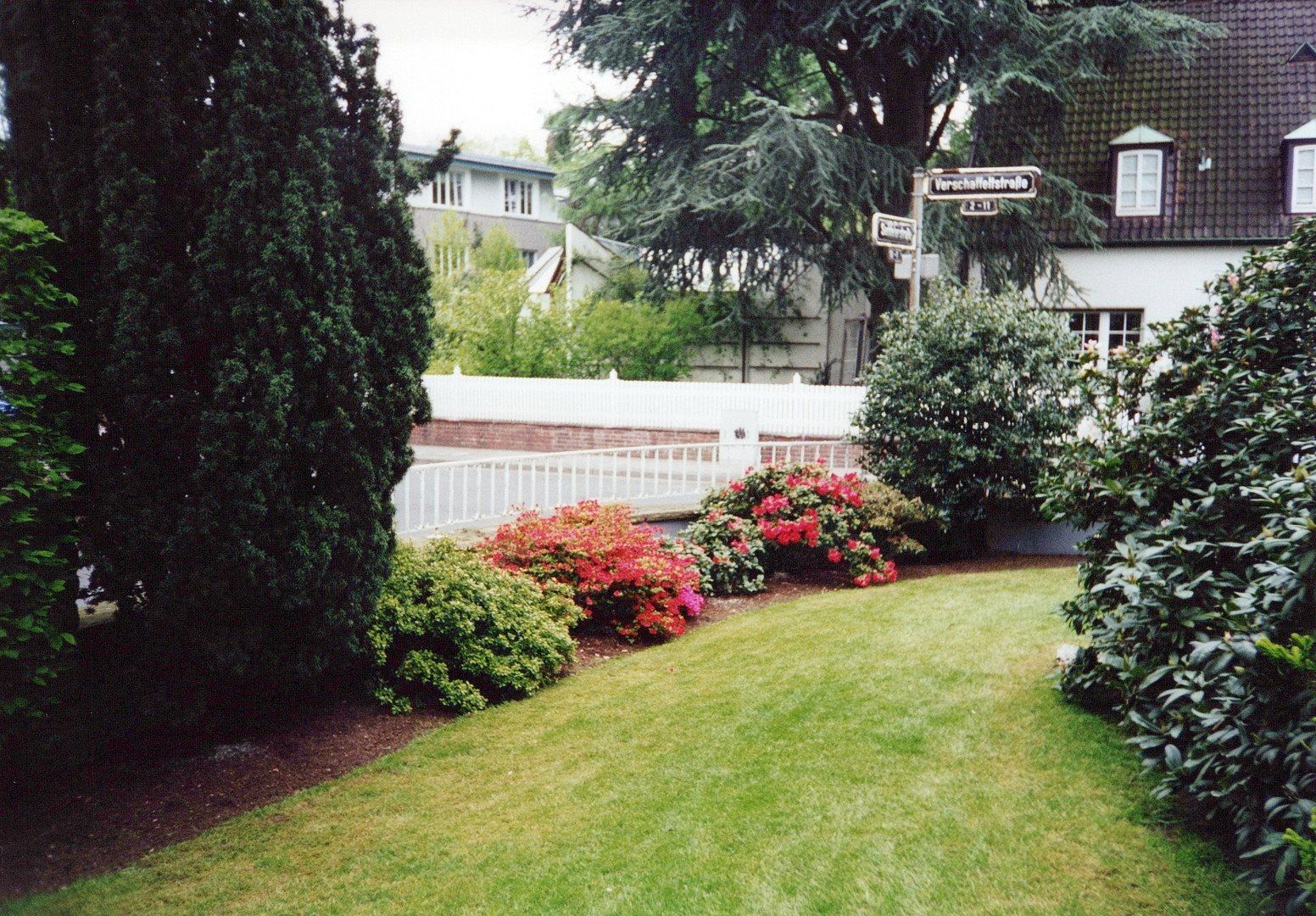 Rodinný dům · 260 m² · Urdenbach Urdenbach Nordrhein-Westfalen 40593 - 3