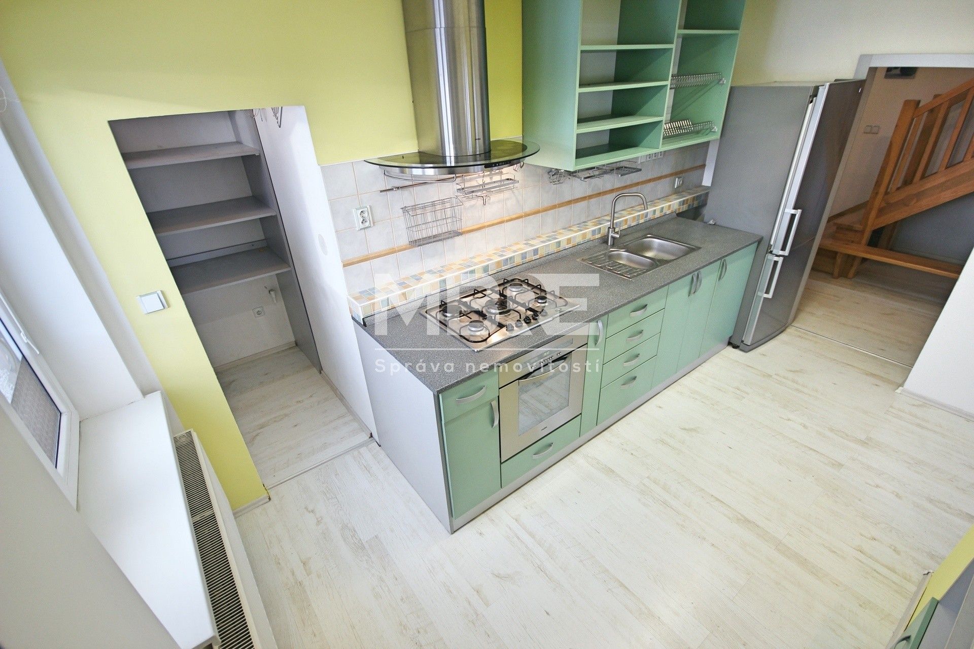 Rodinné domy, Závada, 160 m²