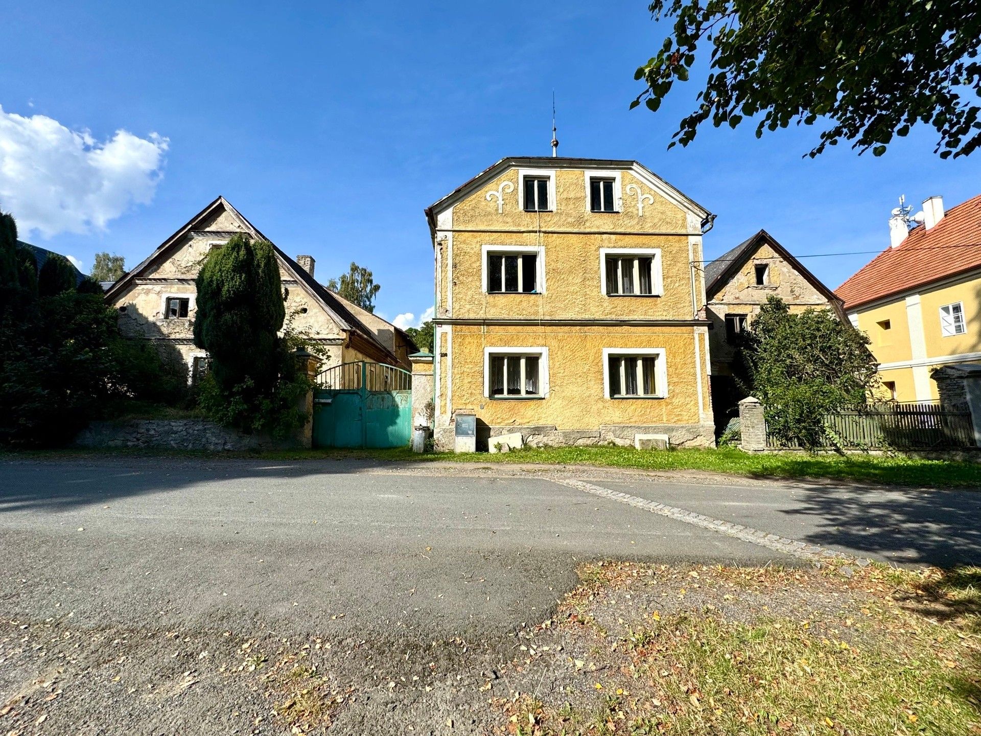 Rodinné domy, Chodský Újezd, 200 m²