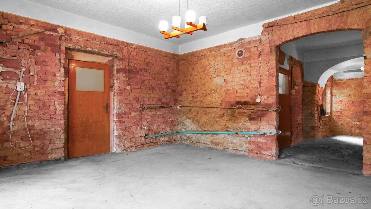 Prodej rodinný dům - Seč, 538 07