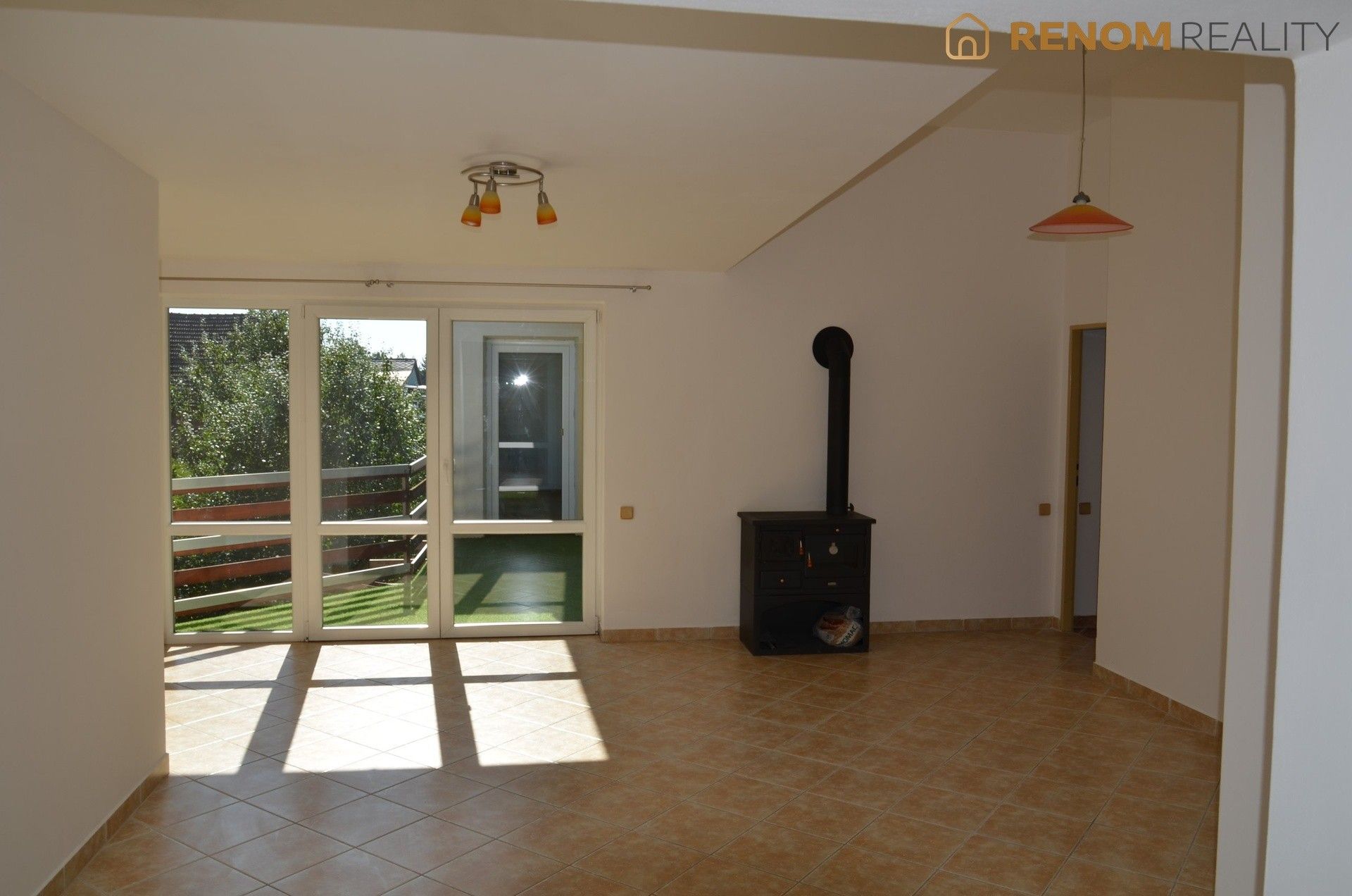 4+1, Chválkovická 562, Olomouc Chválkovice, 140 m² - 1
