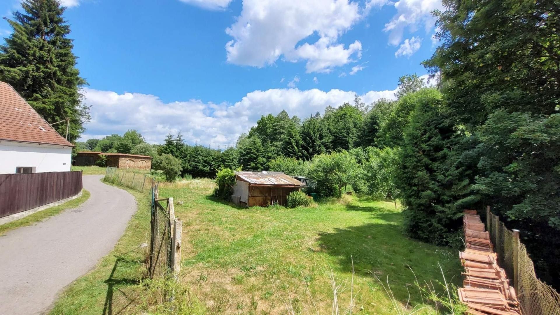 Prodej pozemek pro bydlení - Vejvarka, Pacov, 1 320 m²