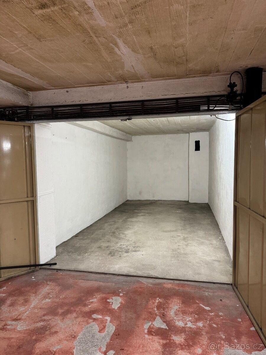 Pronájem garáž - Olomouc, 779 00