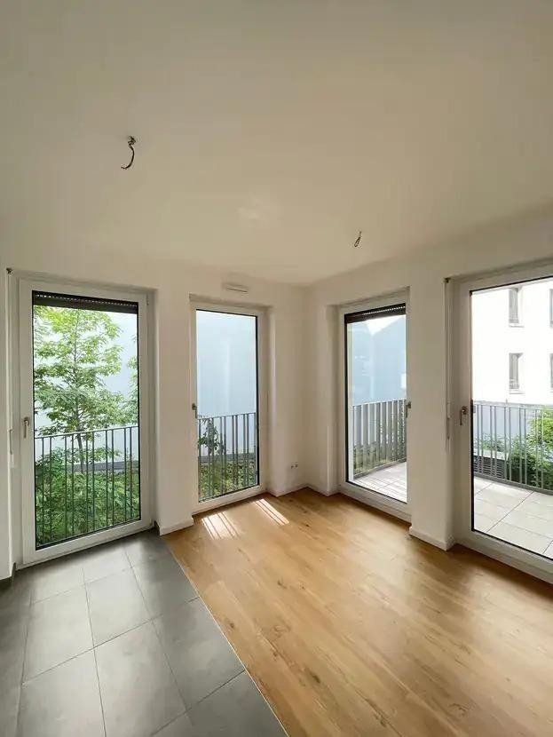 2+1, Moselstraße Frankfurt am Main Bahnhofsviertel Hessen 60329, 55 m² - 1