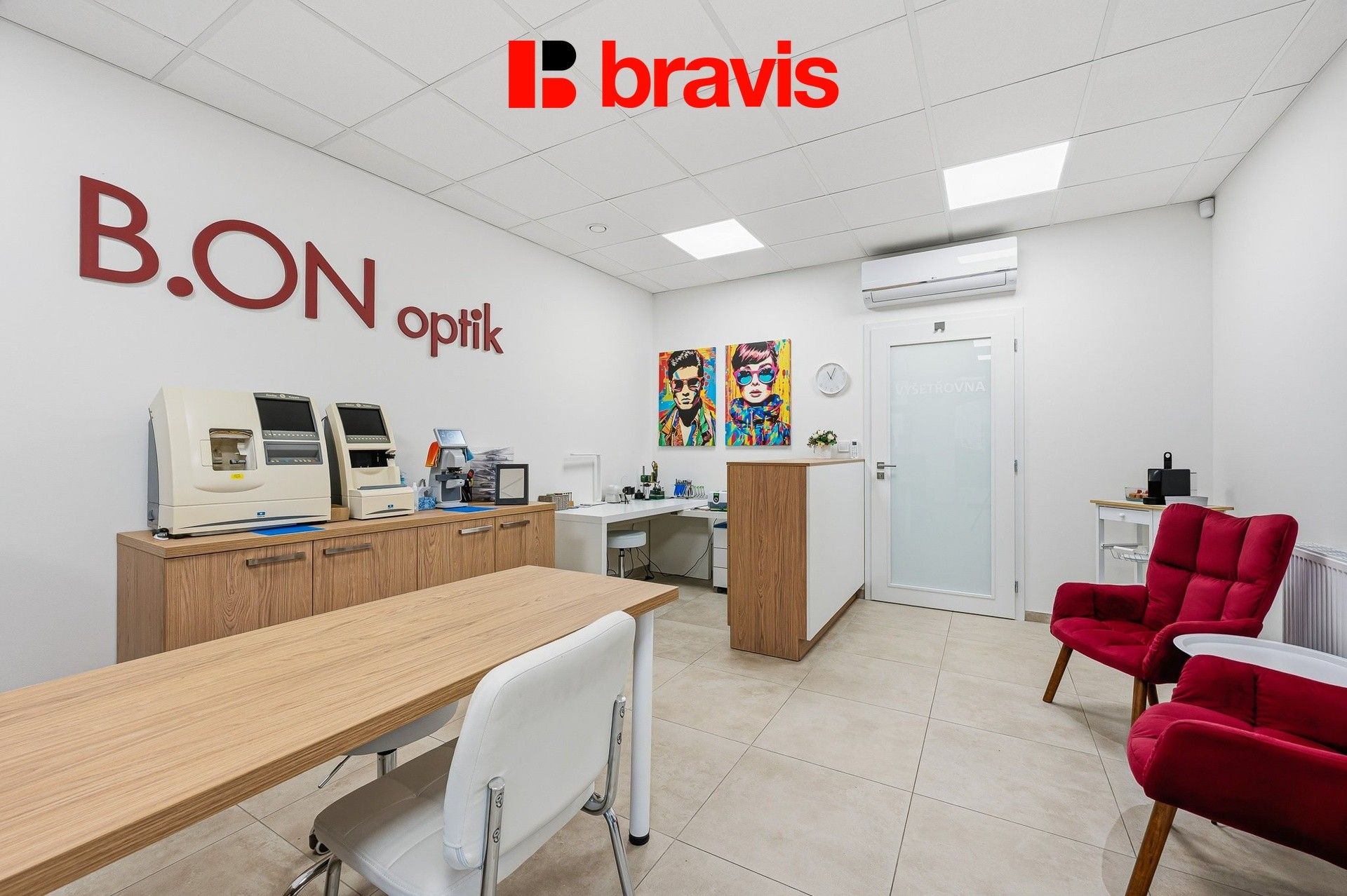 Prodej obchodní prostory - Sušilovo náměstí, Rousínov, 99 m²