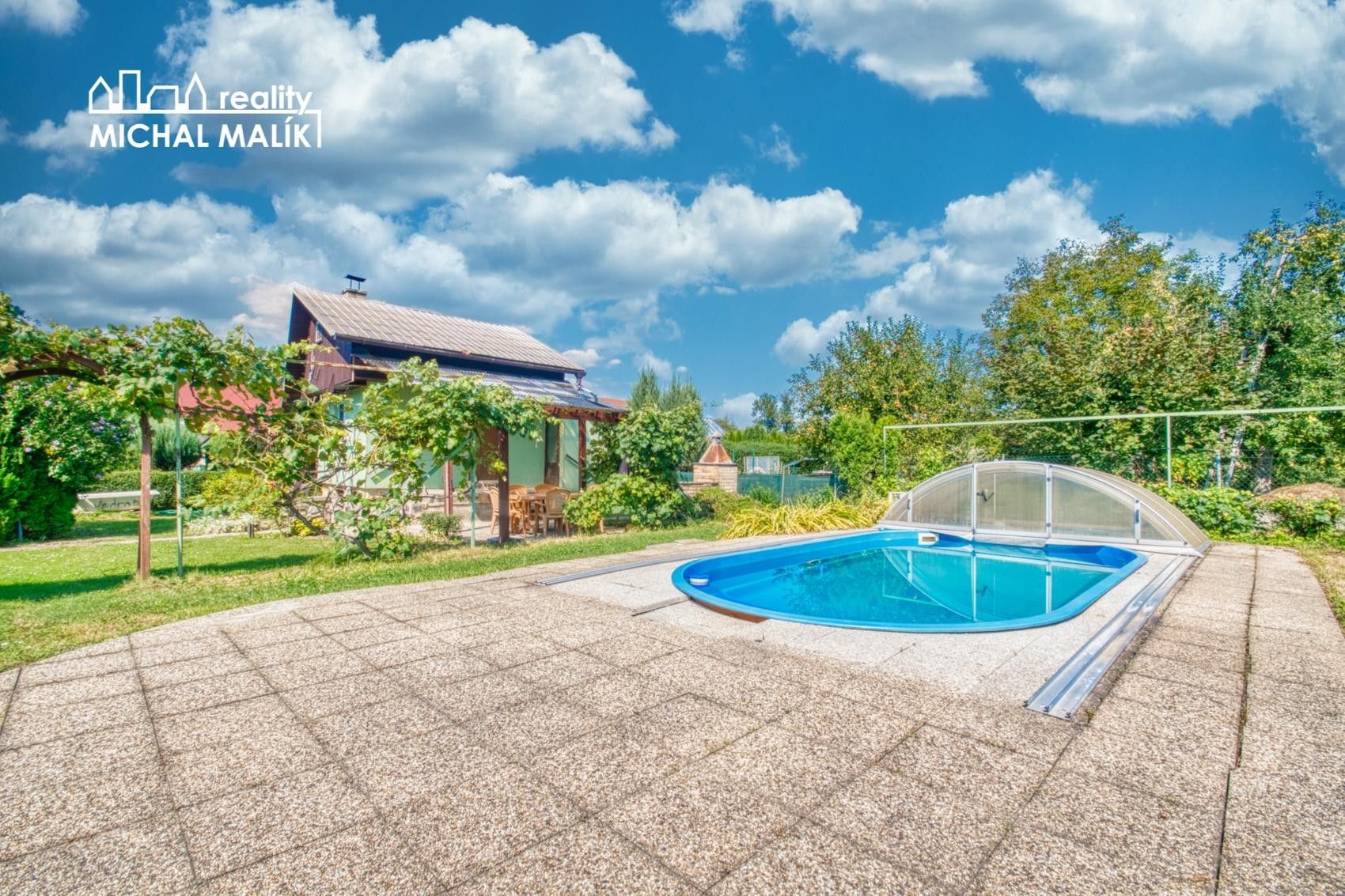 Prodej chata - Pod Křivým, Hranice, 28 m²