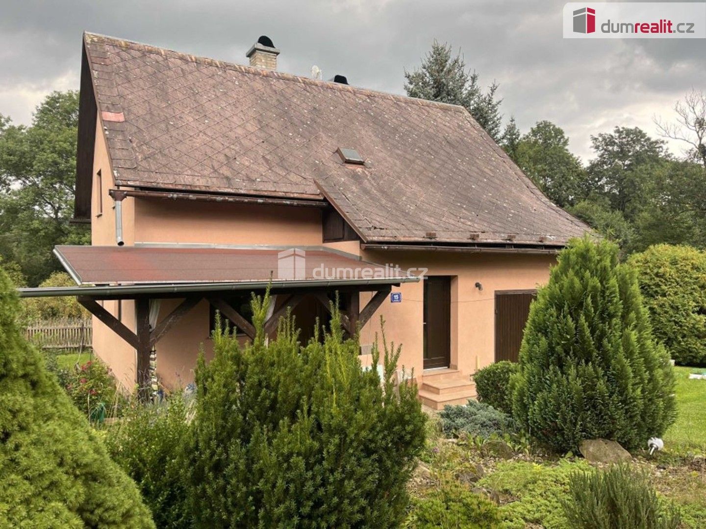 Prodej rodinný dům - Touchořiny, Lovečkovice, 120 m²