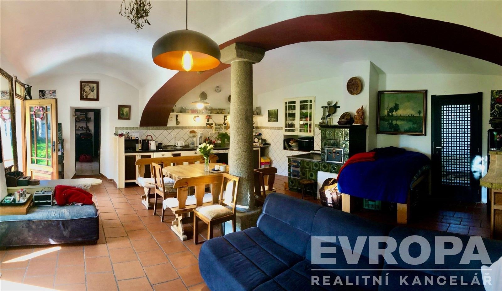 Prodej rodinný dům - Bukovany, 208 m²