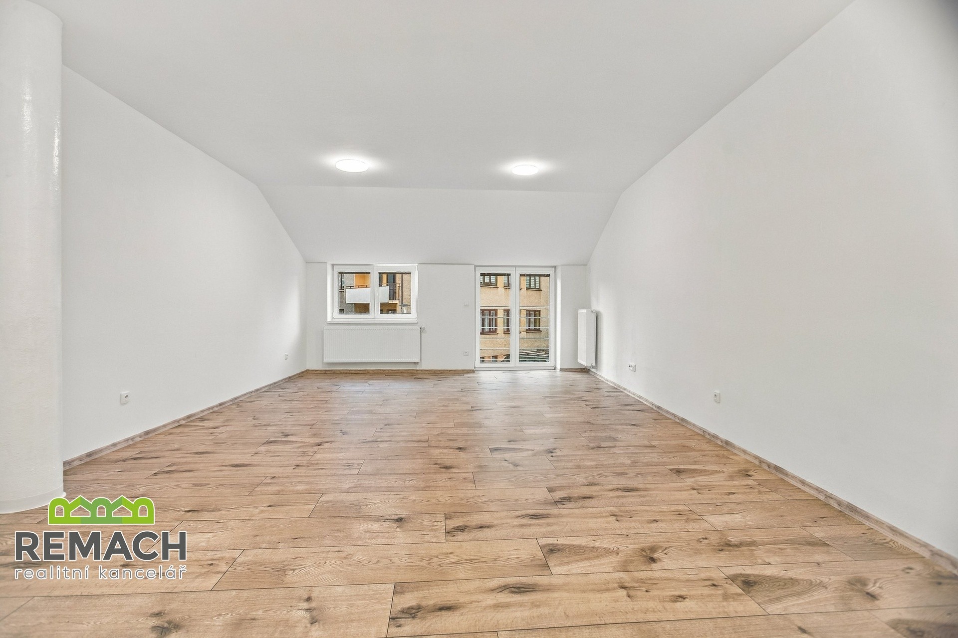 Byt 1-izbový, 72 m²