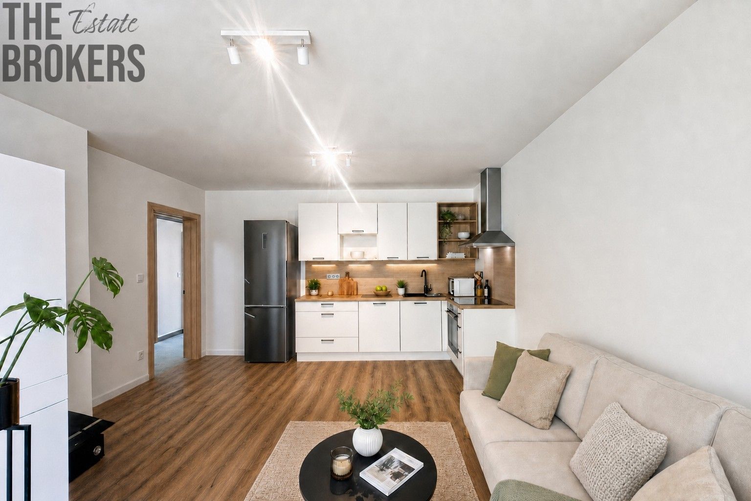 3+kk, Stříbrná Skalice Hradové Střimelice, 65 m² - 2
