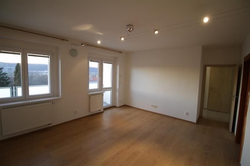 Pronájem byt - Praha, 143 00