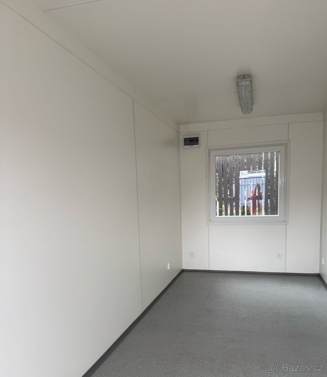 Sklady, Chomutov, 430 01