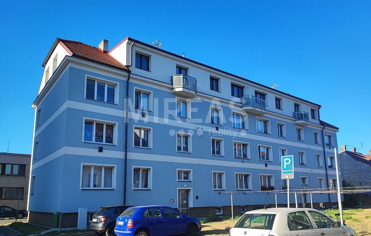Byty, Nymburk, 288 02