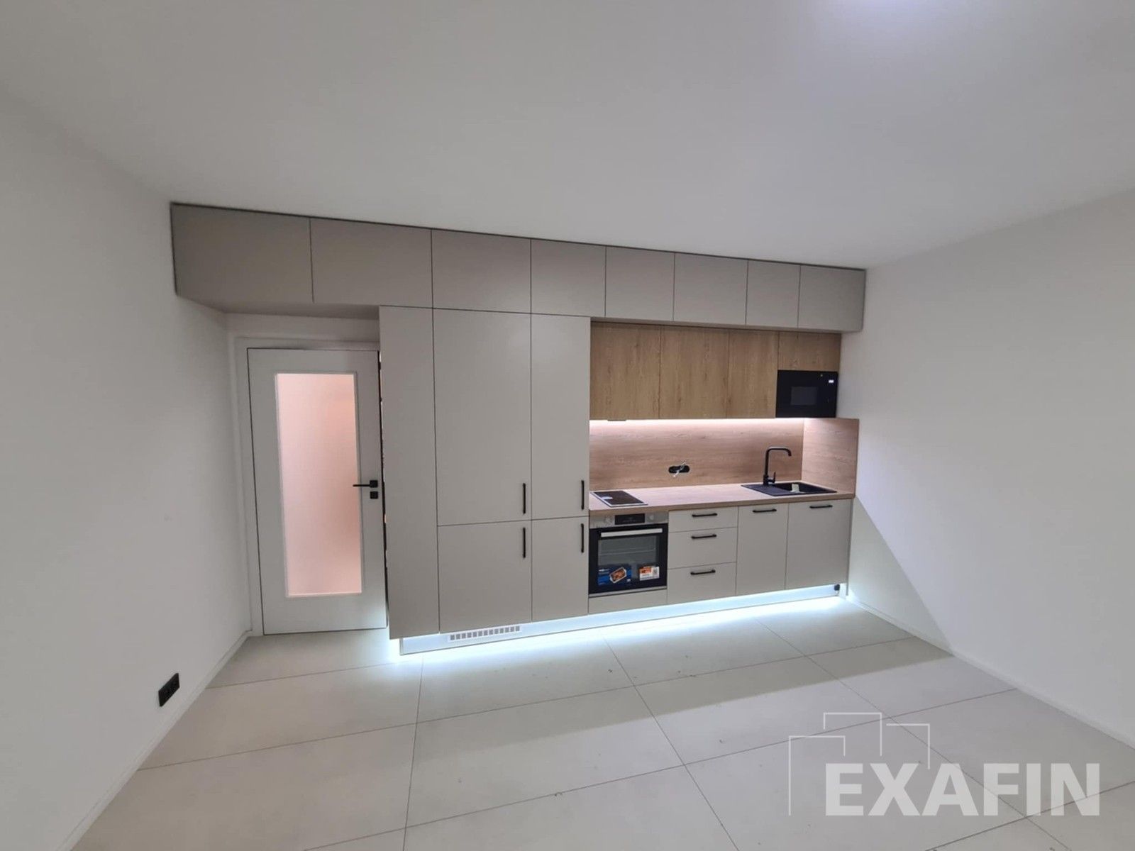 1+kk, Krymská 1586, Praha, 32 m²