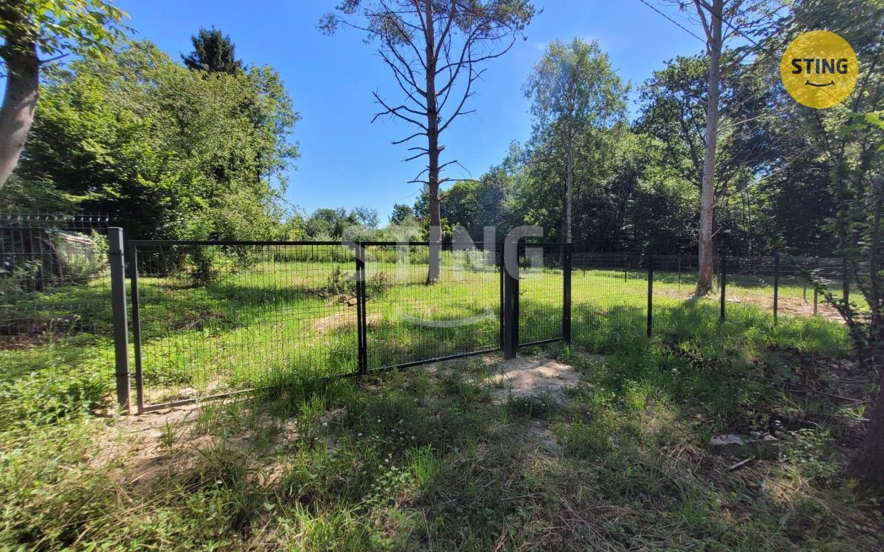 Zahrada · 533 m² · Orlová - 3