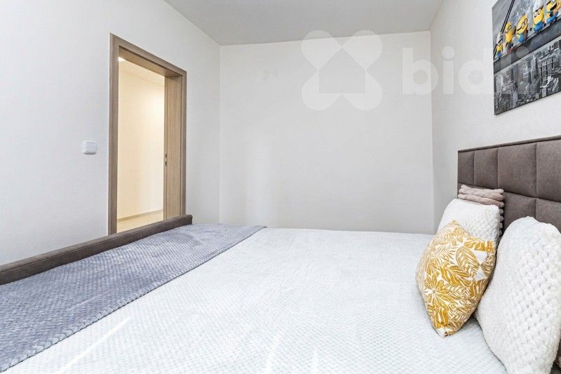 Prodej byt 4+1 - Rochovská 768, Praha Hloubětín, 89 m² - 5