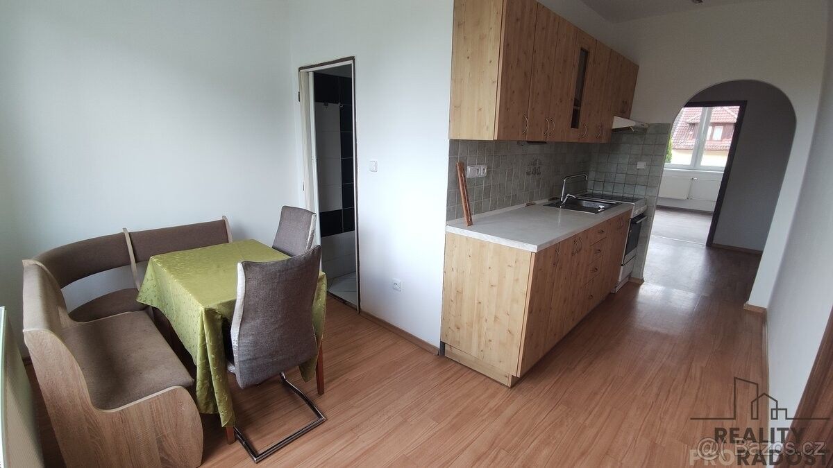 Pronájem byt - Křižanov, 594 51