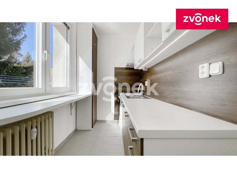 Pronájem byt 1+1 - Zborovská, Zlín, 38 m²